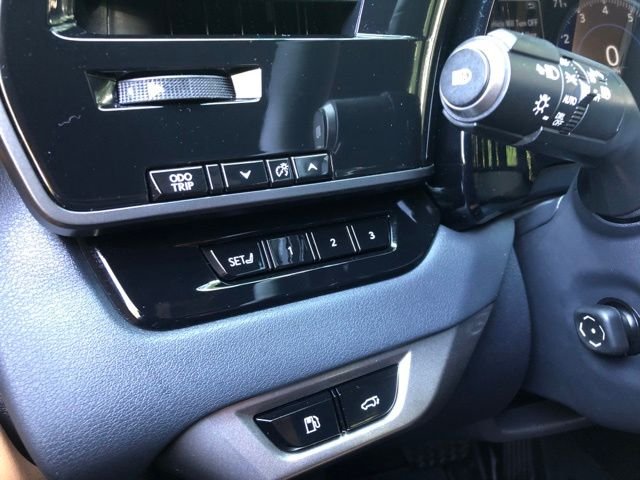 Used 2024 White Pearl Lexus 350 Premium image 25