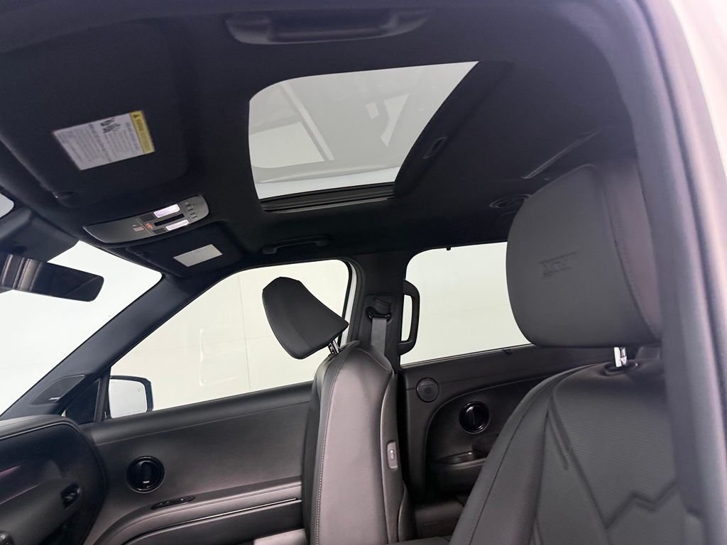Certified Used 2026 White Hyundai XRT Pro image 25