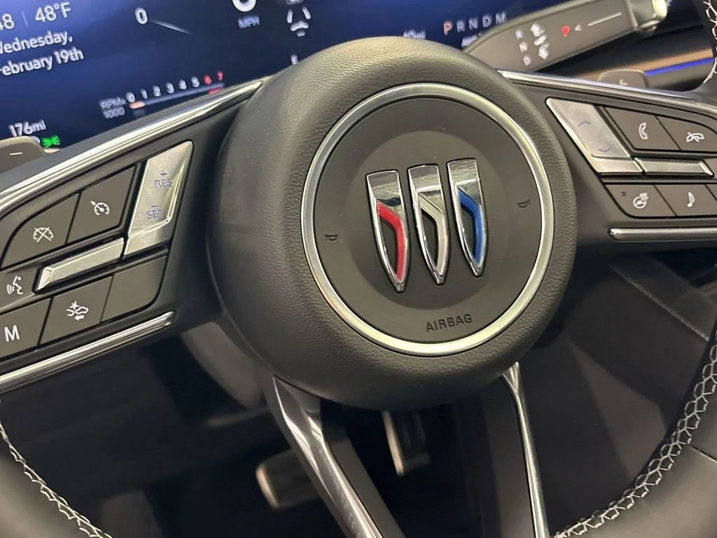 2025 Buick Envision Sport Touring - Photo 41