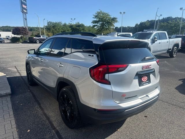 Used 2021 Silver GMC SLE image 5