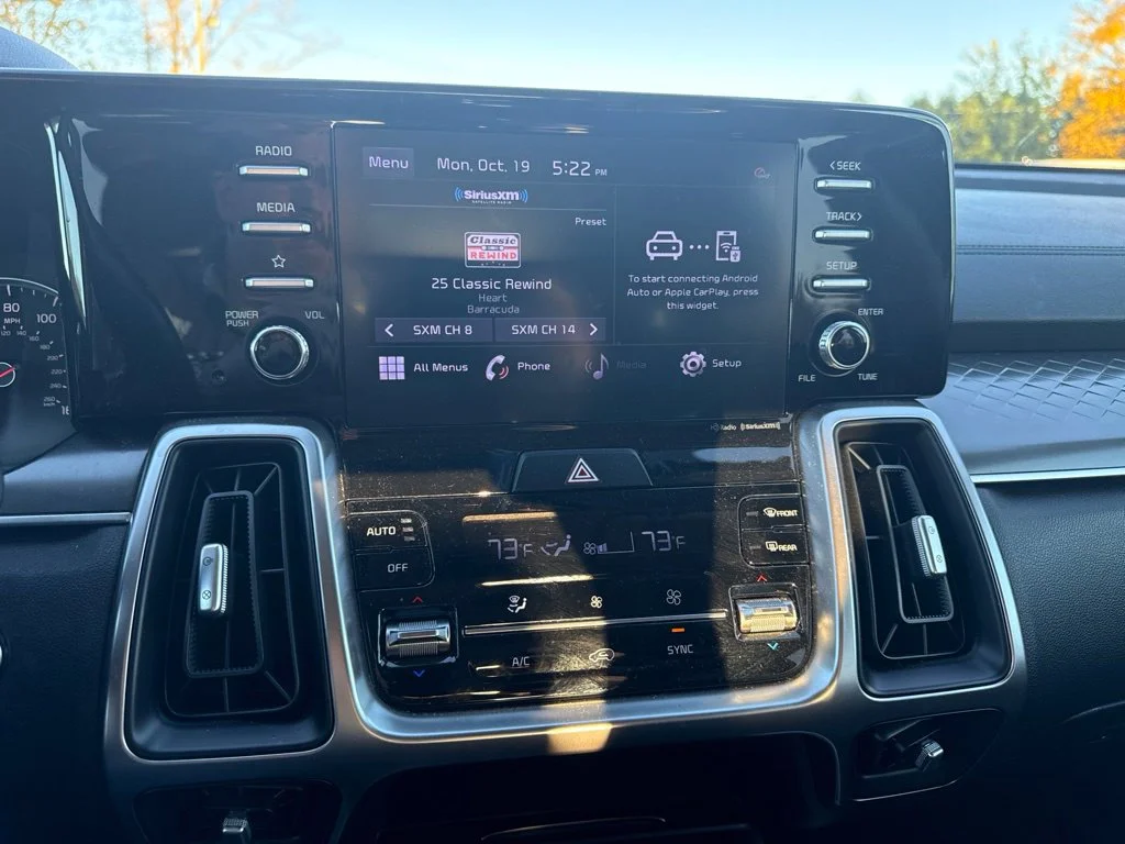 Used 2021 Black Kia S image 20