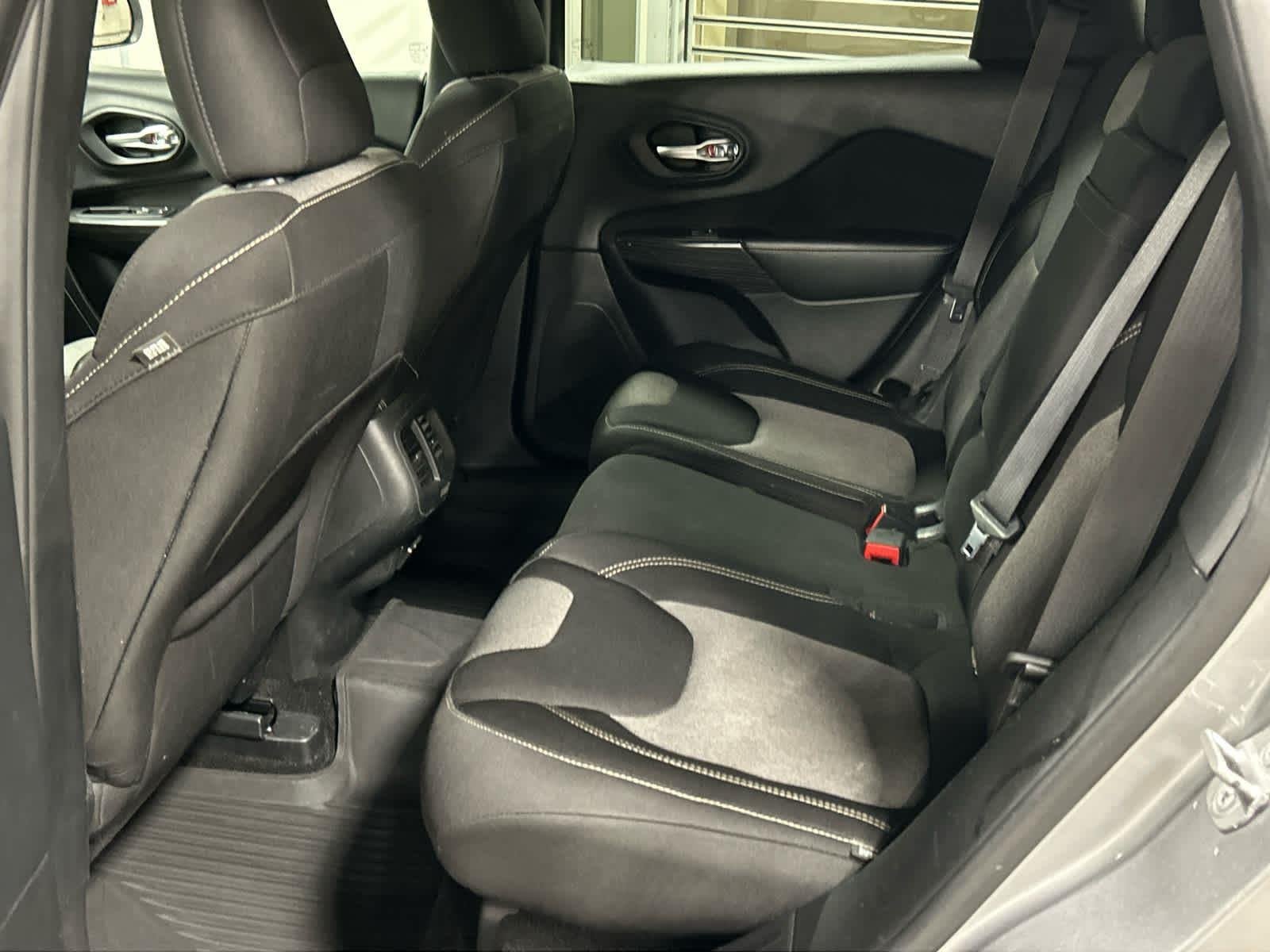 2014 Jeep Cherokee Latitude - Photo 20