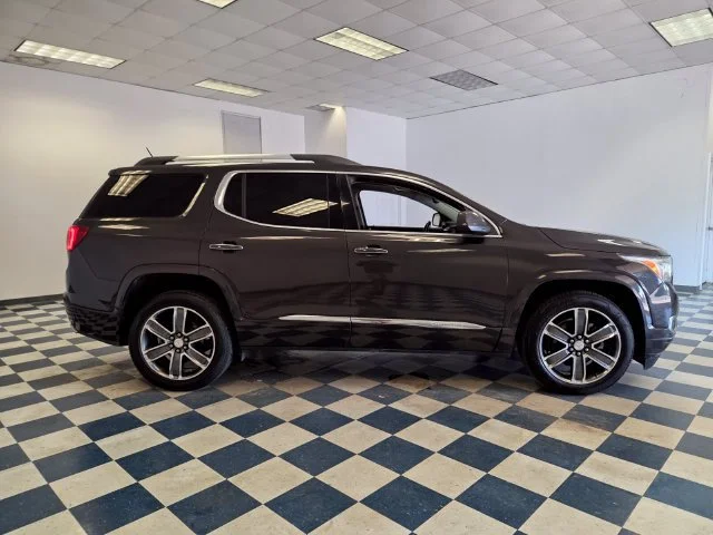 Used 2019 IRIDIUM METALLIC GMC Denali image 8