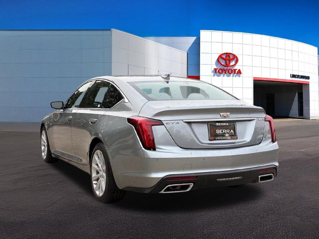 Used 2023 Silver Cadillac Luxury image 13