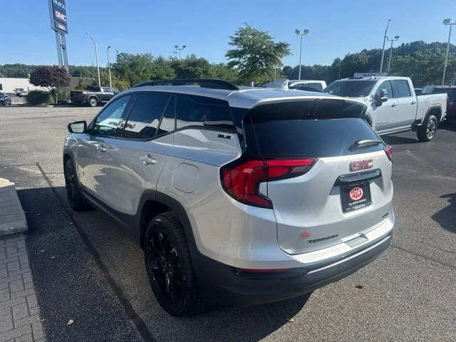 Used 2021 Silver GMC SLE image 5