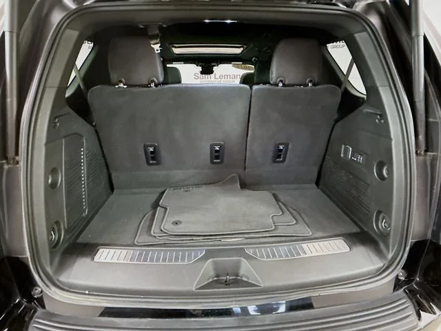 Used 2025 Black Chevrolet High Country image 30