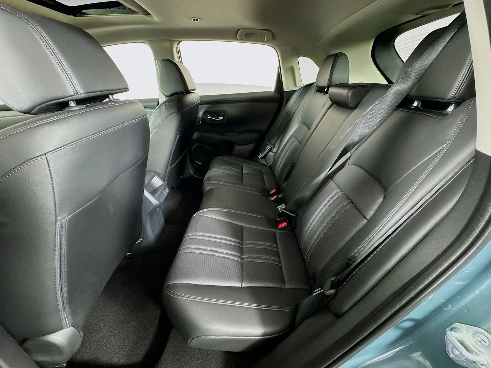 2026 Honda HR-V EX-L - Photo 18