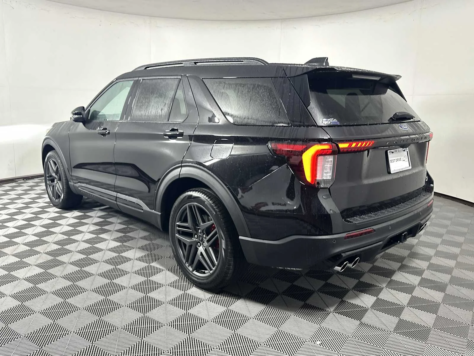 New 2026 Agate Black Metallic Ford ST image 6