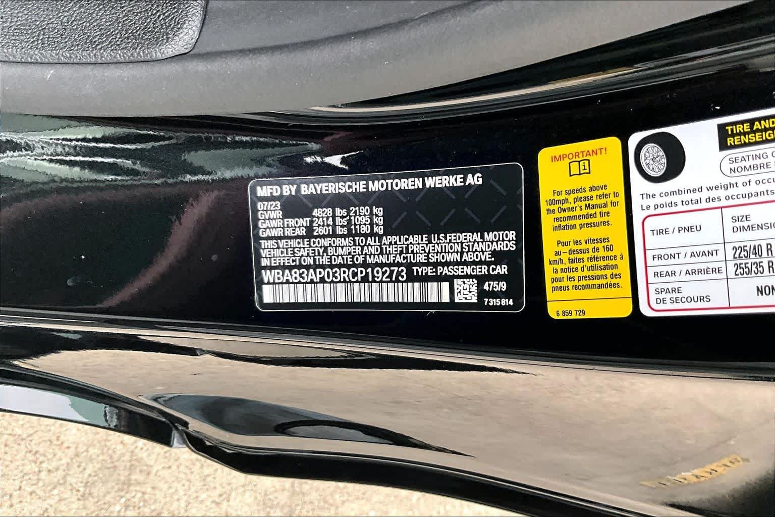 Used 2024 Black Sapphire Metallic BMW M440i image 34
