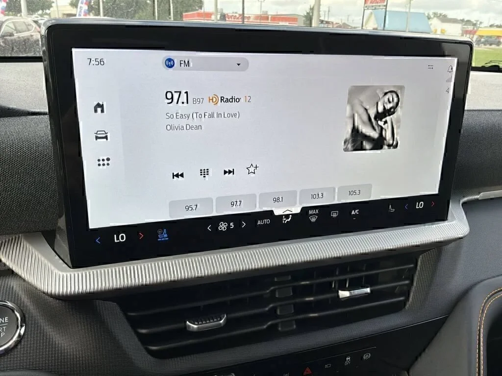 New 2026 Carbonized Gray Metallic Ford Tremor® image 15