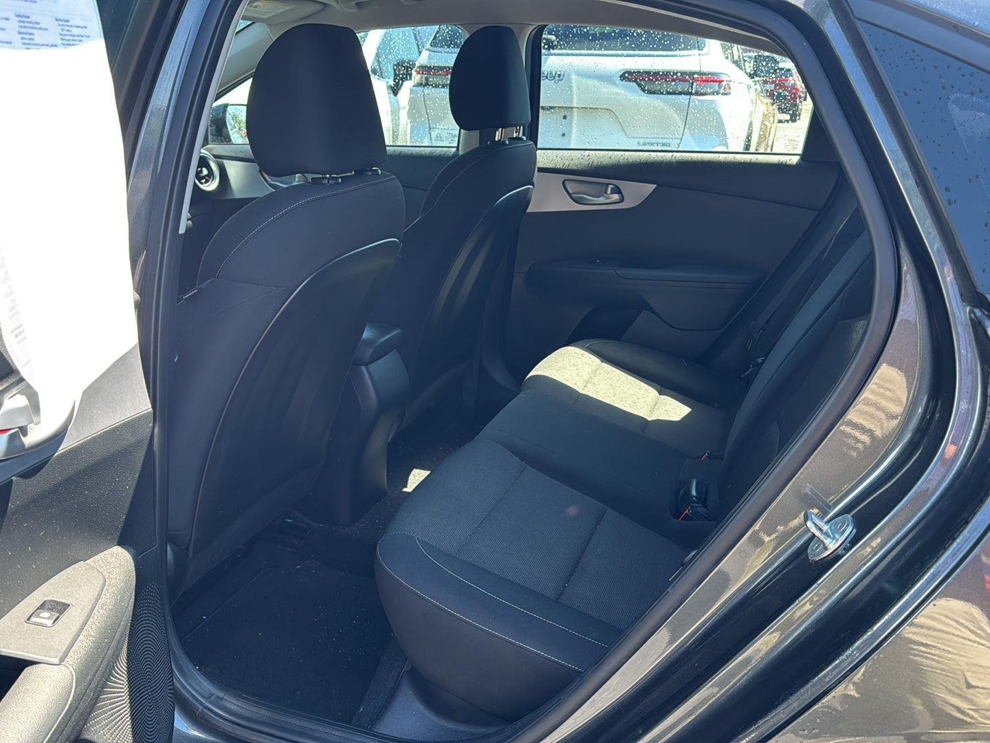 Used 2023 Gravity Gray Kia LXS image 6