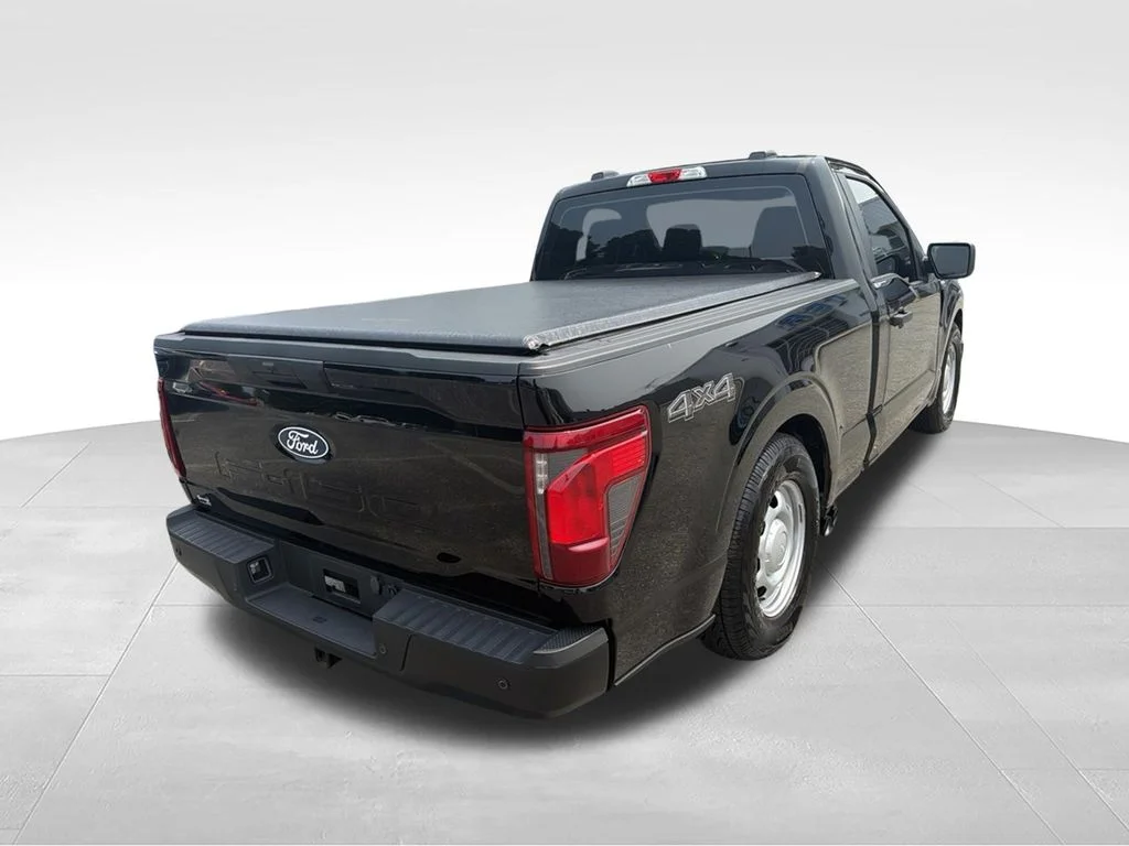 Used 2025 Black Ford XL image 5