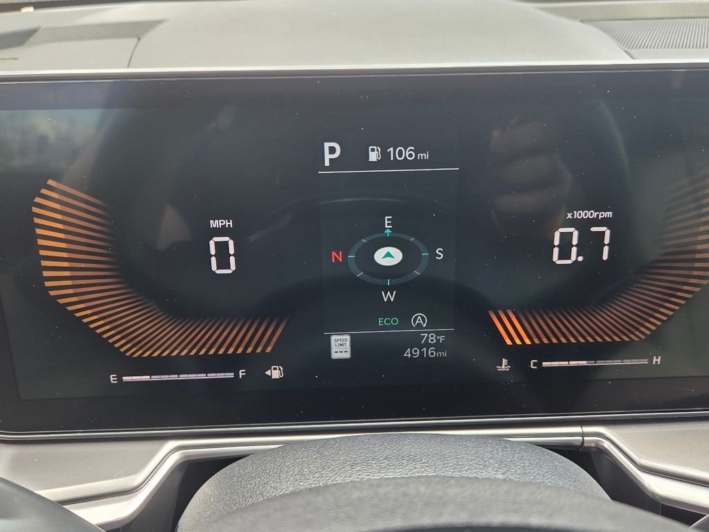 Used 2025 Black Kia S image 17