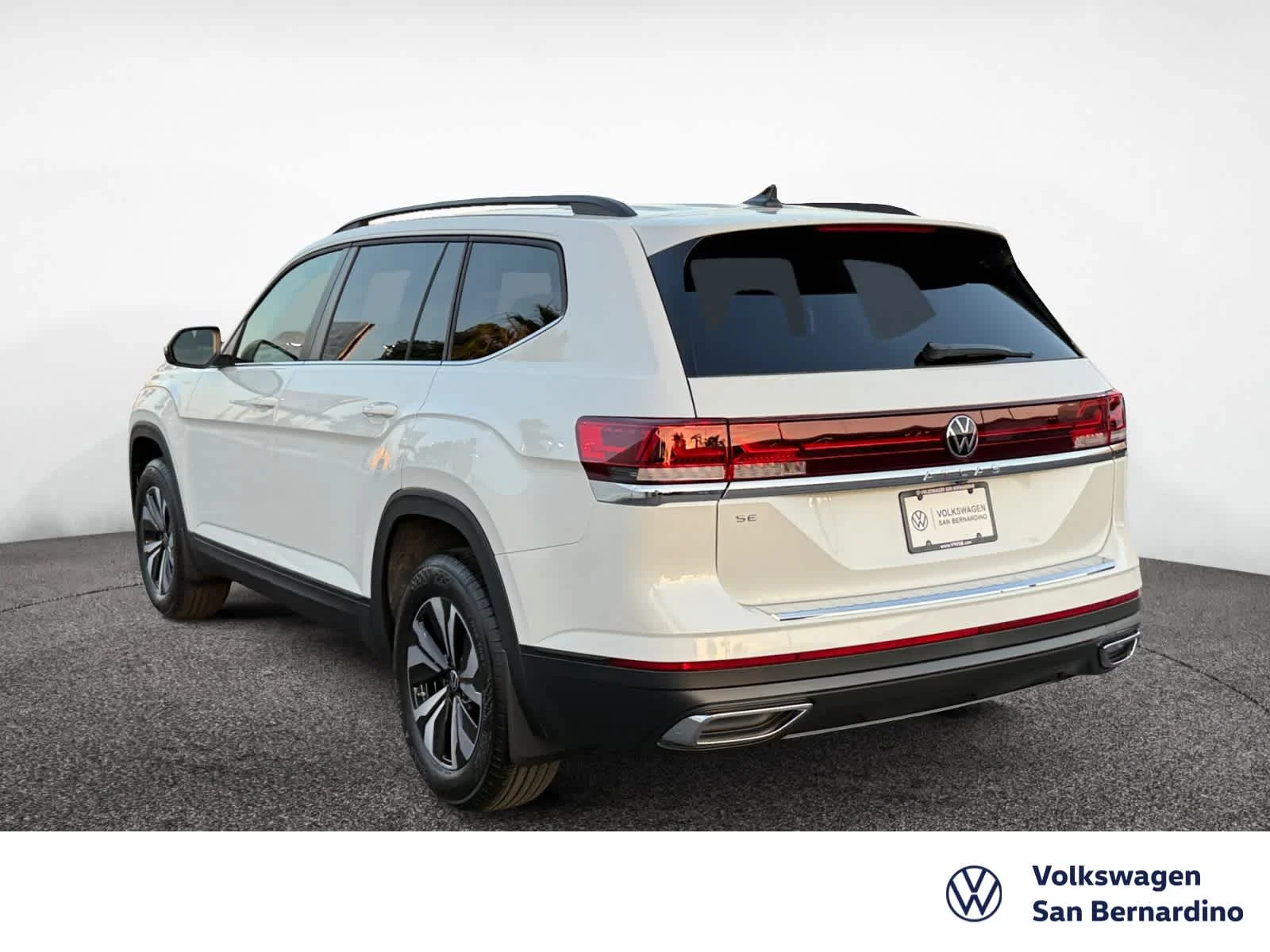 New 2026 Opal White Pearl Volkswagen 2.0T SE image 7