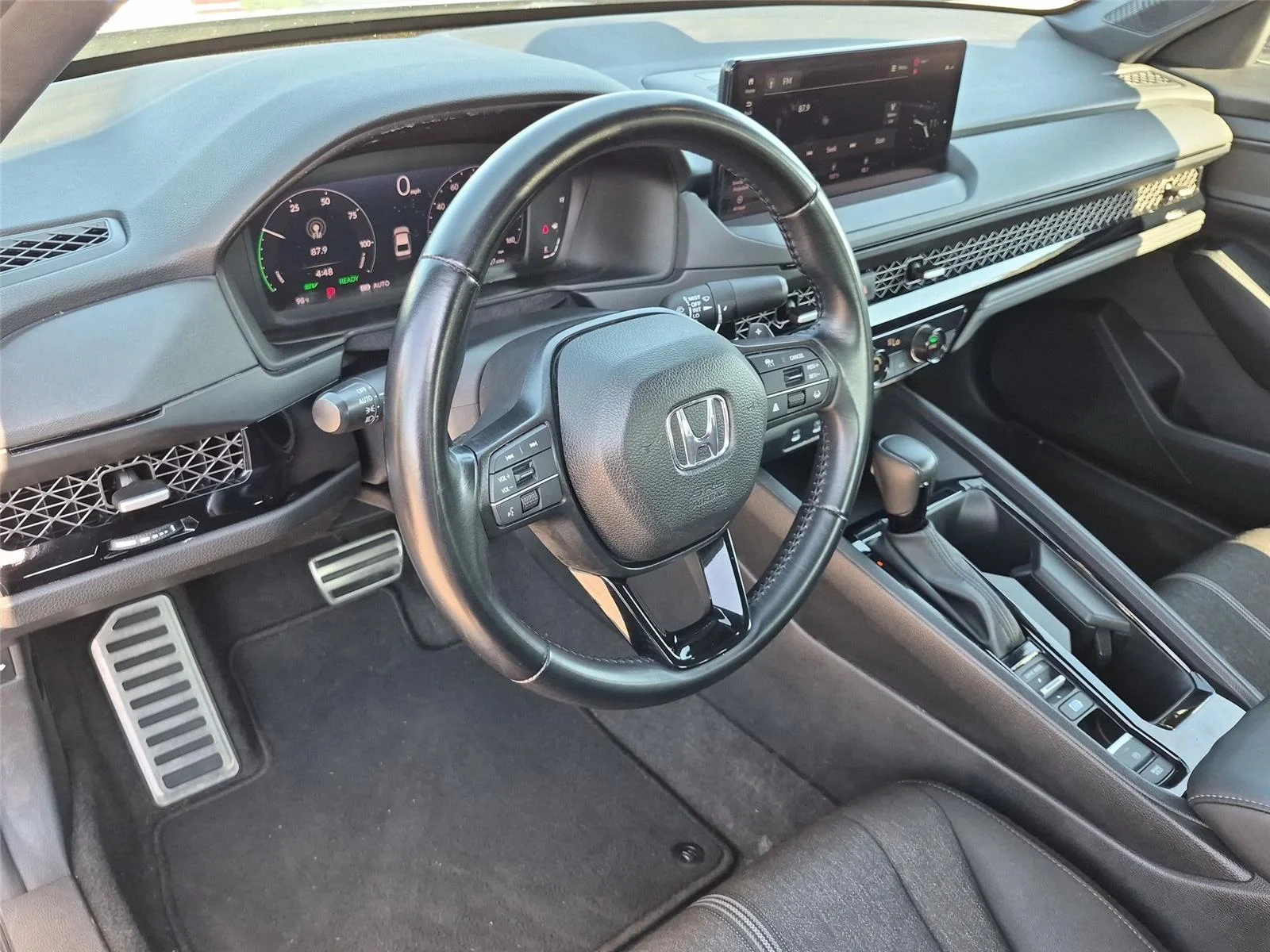 Used 2024 Solar Silver Metallic Honda Sport image 19