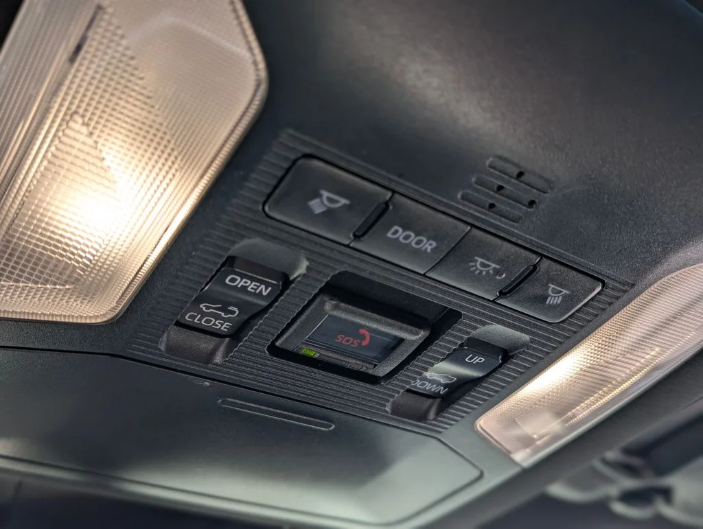 2024 Toyota RAV4 XSE - Photo 29