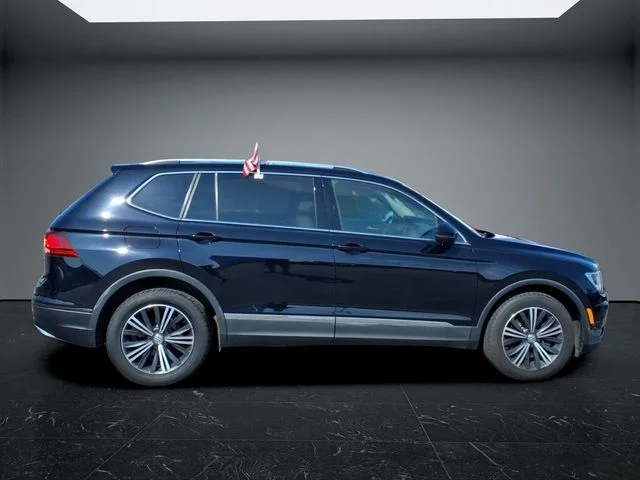 Used 2018 Volkswagen Tiguan SEL with VIN 3VV2B7AX5JM052621 for sale in Bourbonnais, IL