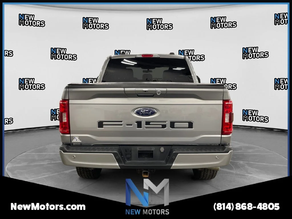 Used 2023 Silver Metallic Ford XLT image 4