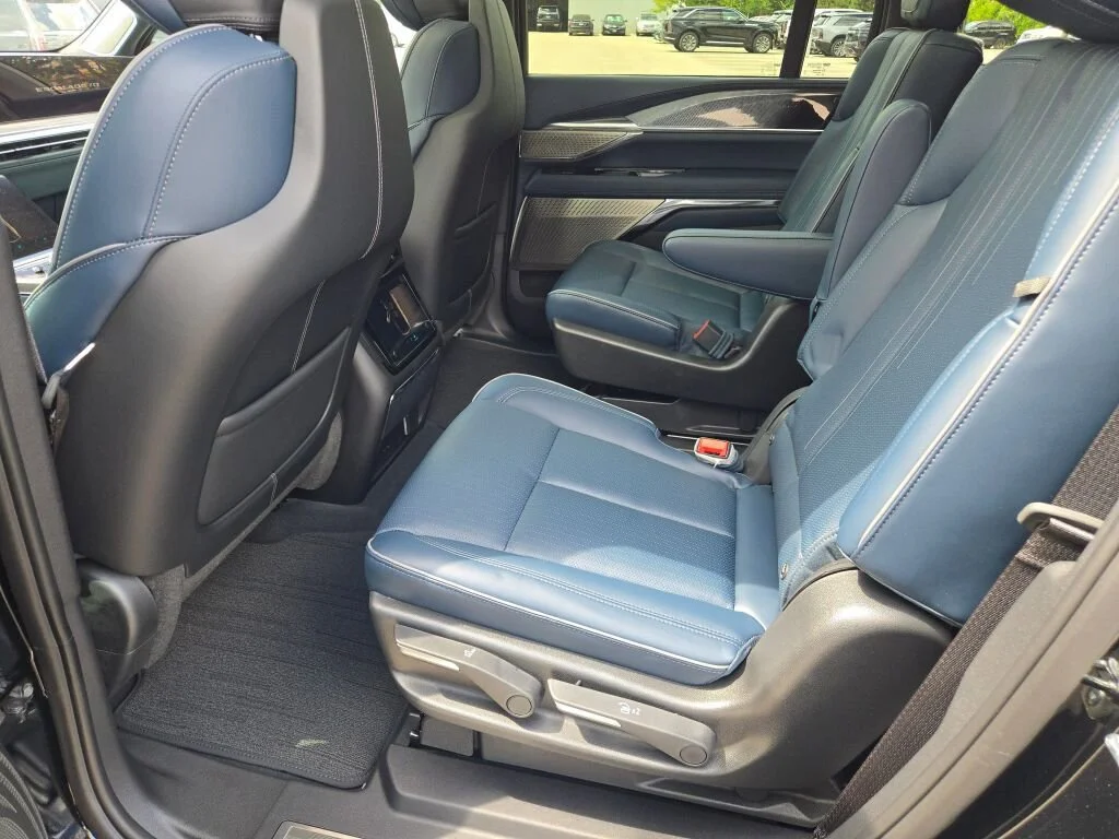 2026 Cadillac Escalade IQ Premium Sport - Photo 16