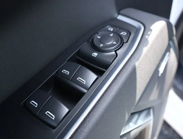 2026 Chevrolet Silverado 1500 RST - Photo 9