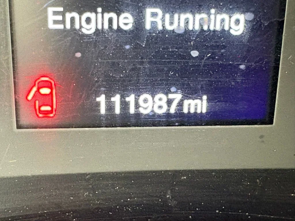 Used 2017 Black Jeep Latitude image 10