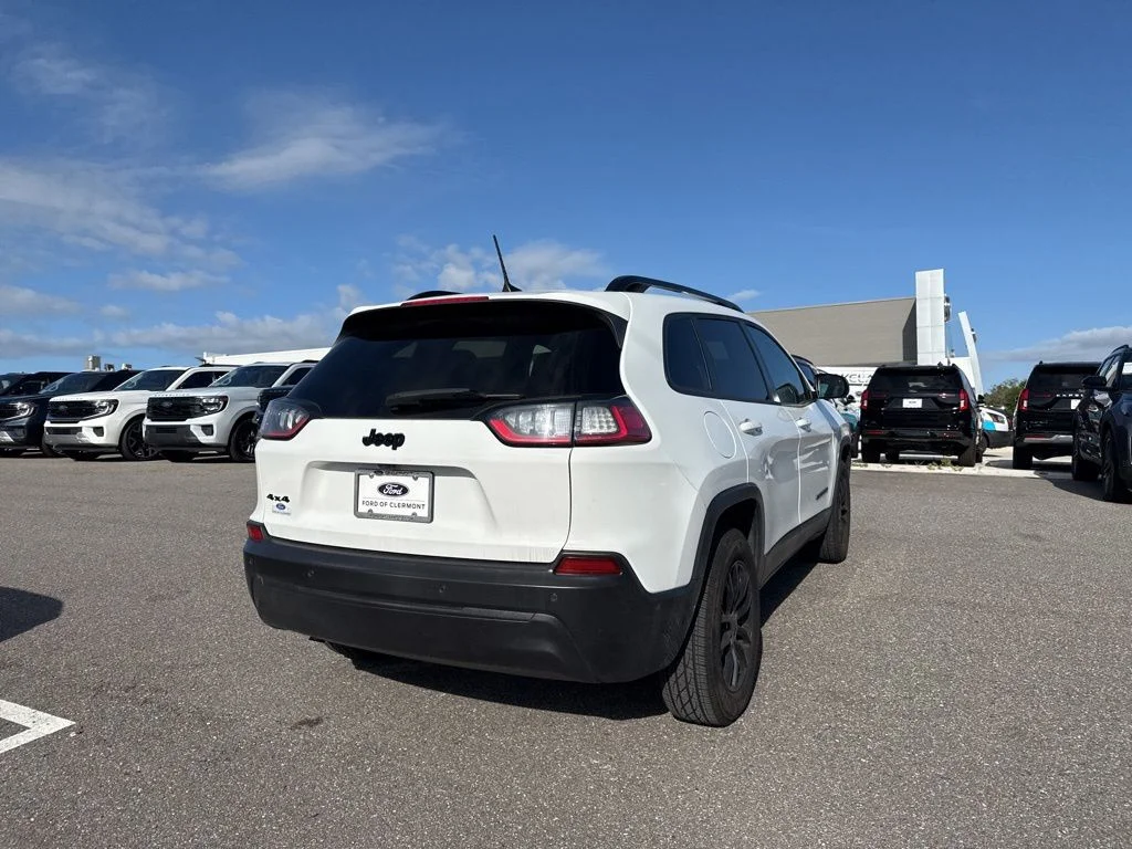 Used 2023 Bright White Clearcoat Jeep Altitude image 2