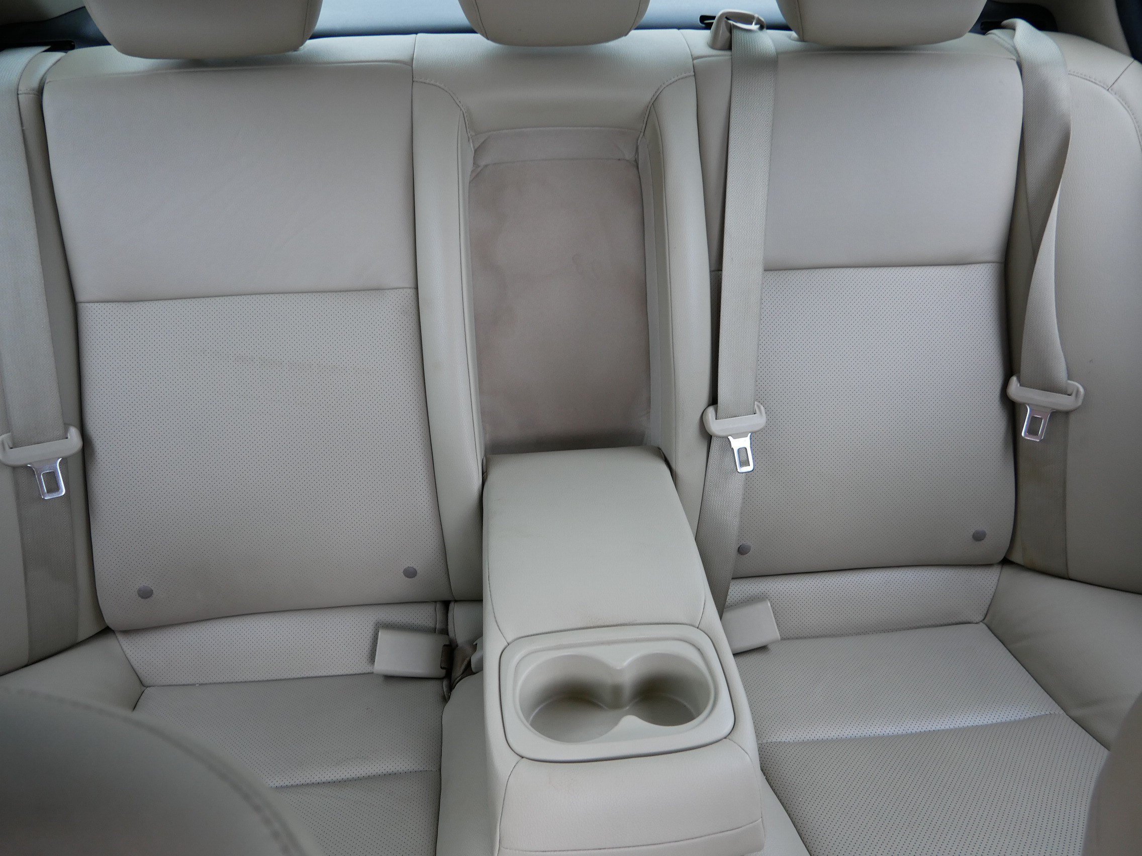 Used 2016 Bellanova White Pearl Acura w/Premium Pkg image 13