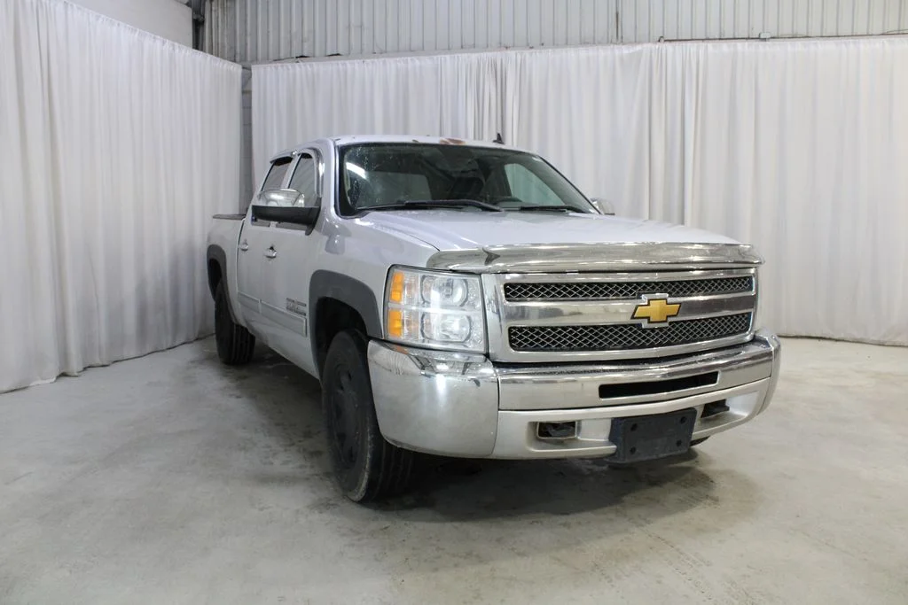 Used 2012 White Chevrolet LS image 32