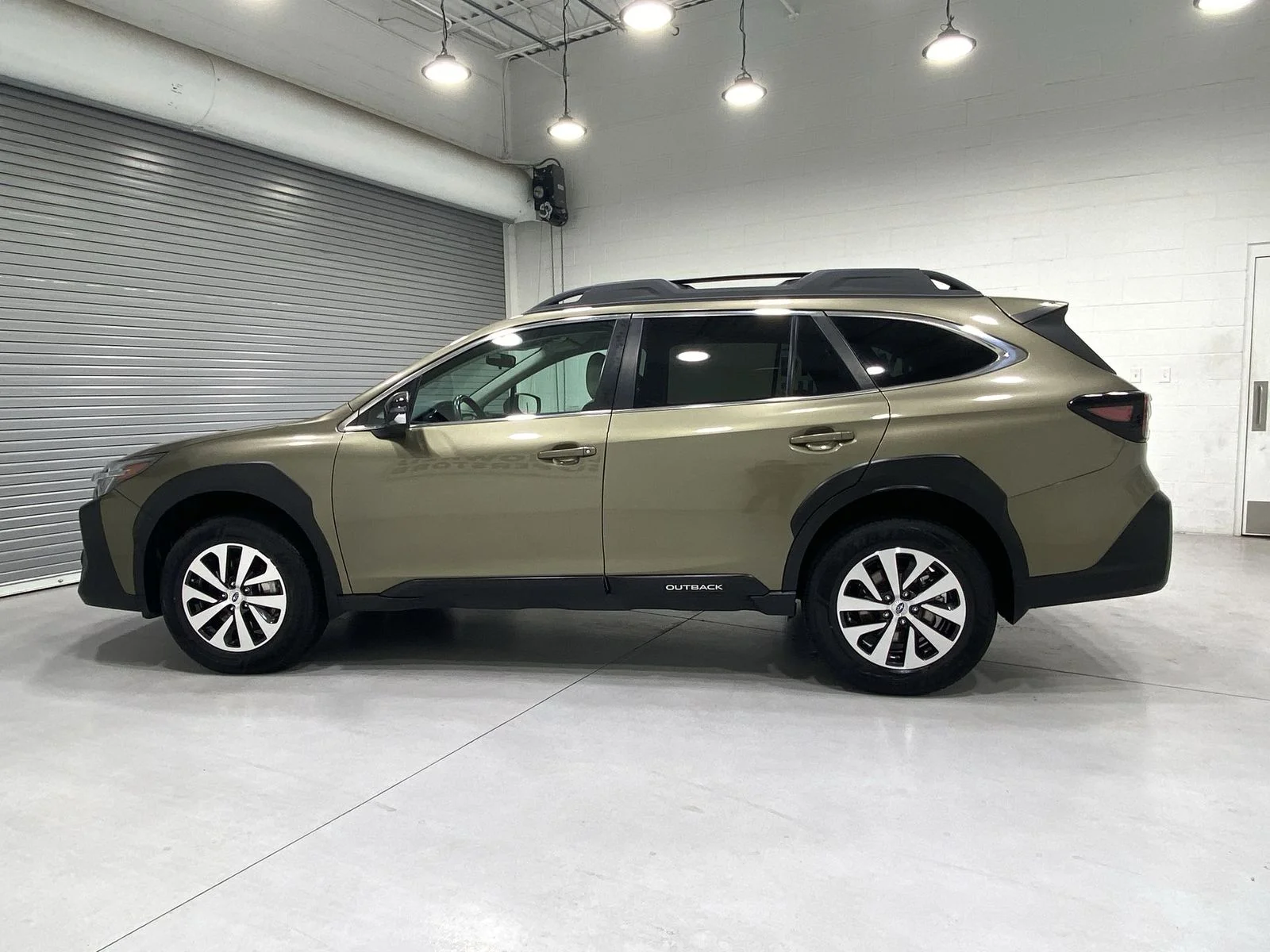 Used 2024 Brown Subaru Premium image 5