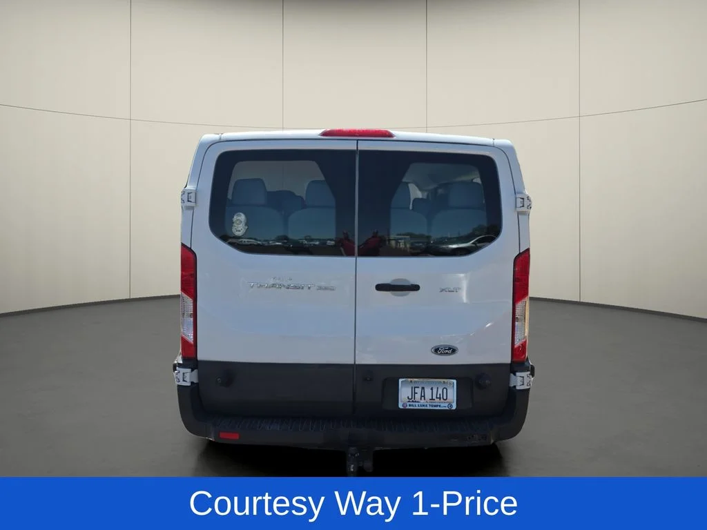 Used 2016 White Ford XLT image 8
