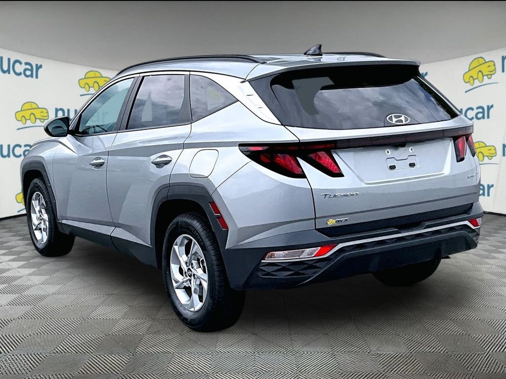 Used 2024 Shimmering Silver Hyundai SEL image 4
