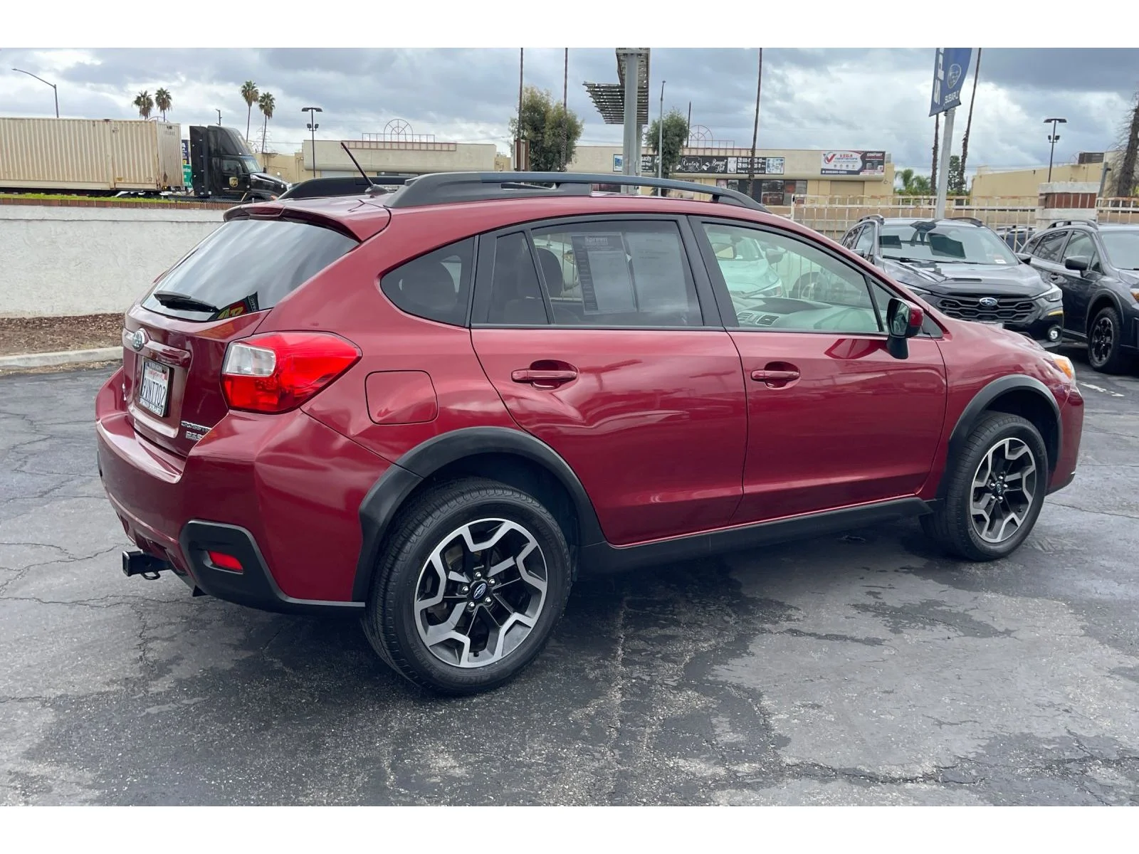 Used 2017 VENETIAN RED PEAR Subaru Premium image 5
