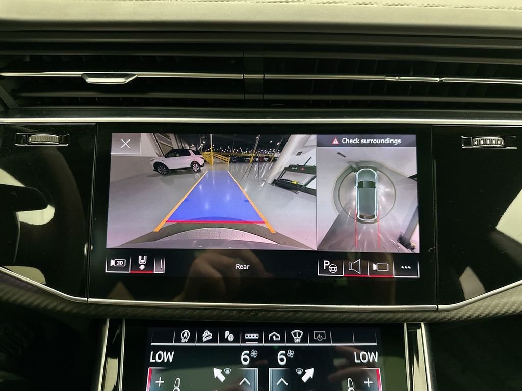 Used 2023  Audi 4.0T image 28