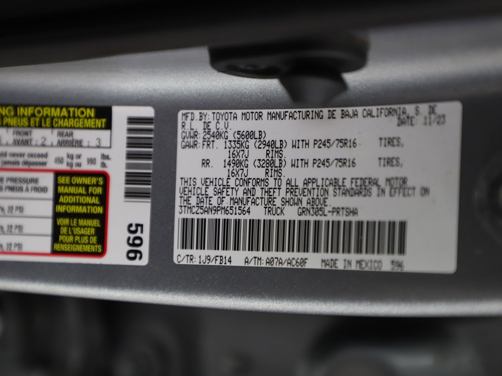 2023 Toyota Tacoma SR - Photo 28