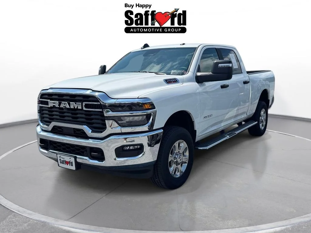 Used 2026 White Ram Big Horn image 1
