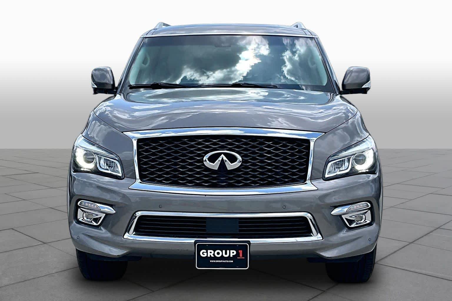 Pre-Owned 2017 INFINITI QX80