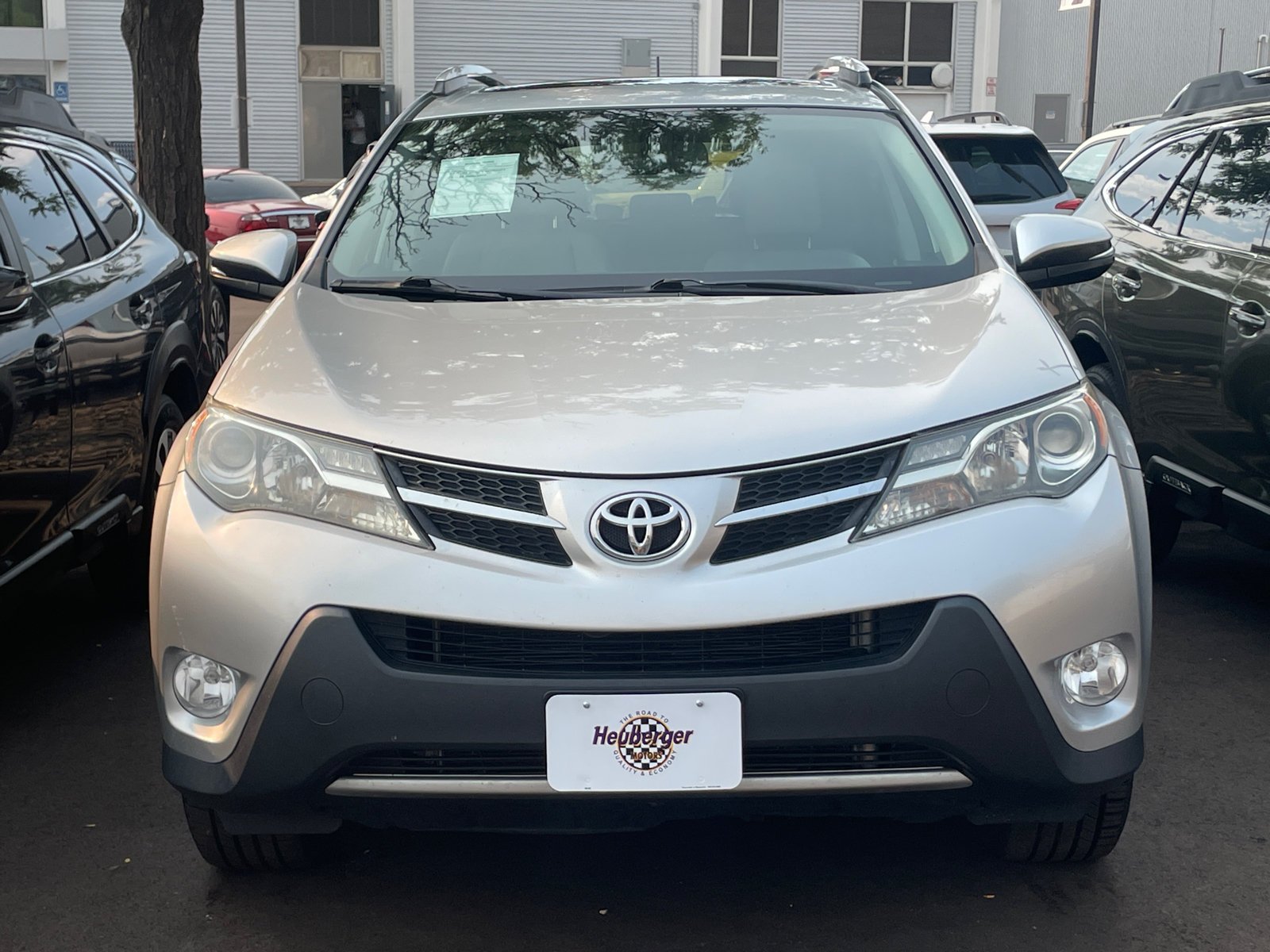 Used 2015 Classic Silver Metallic Toyota Limited image 2