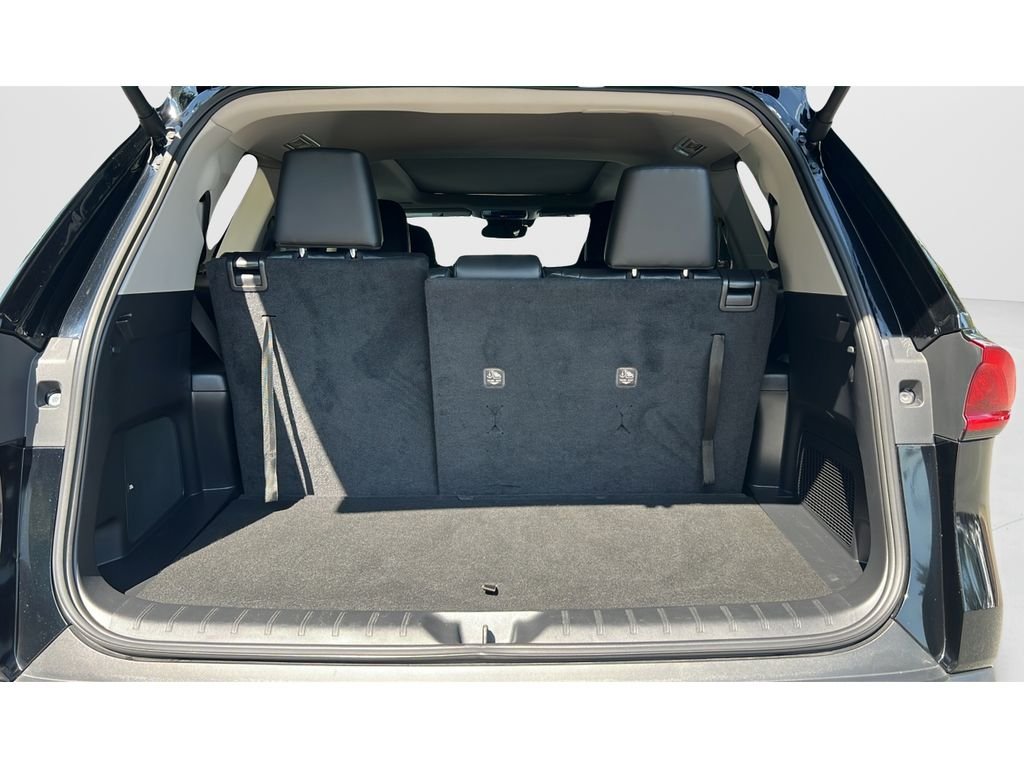 Used 2024 Black Toyota Platinum image 9