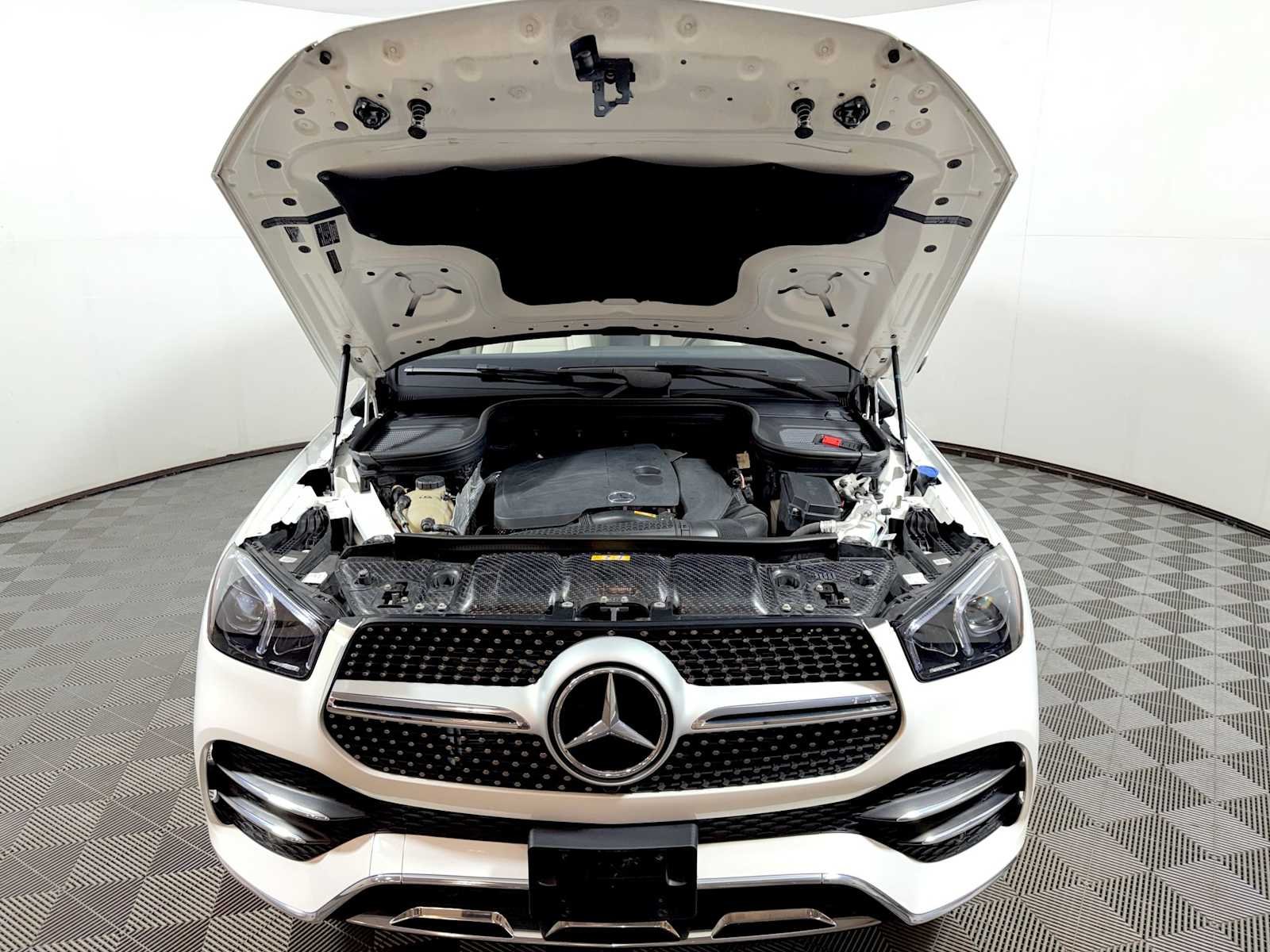 Used 2022 Polar White Mercedes-Benz GLE 350 image 31
