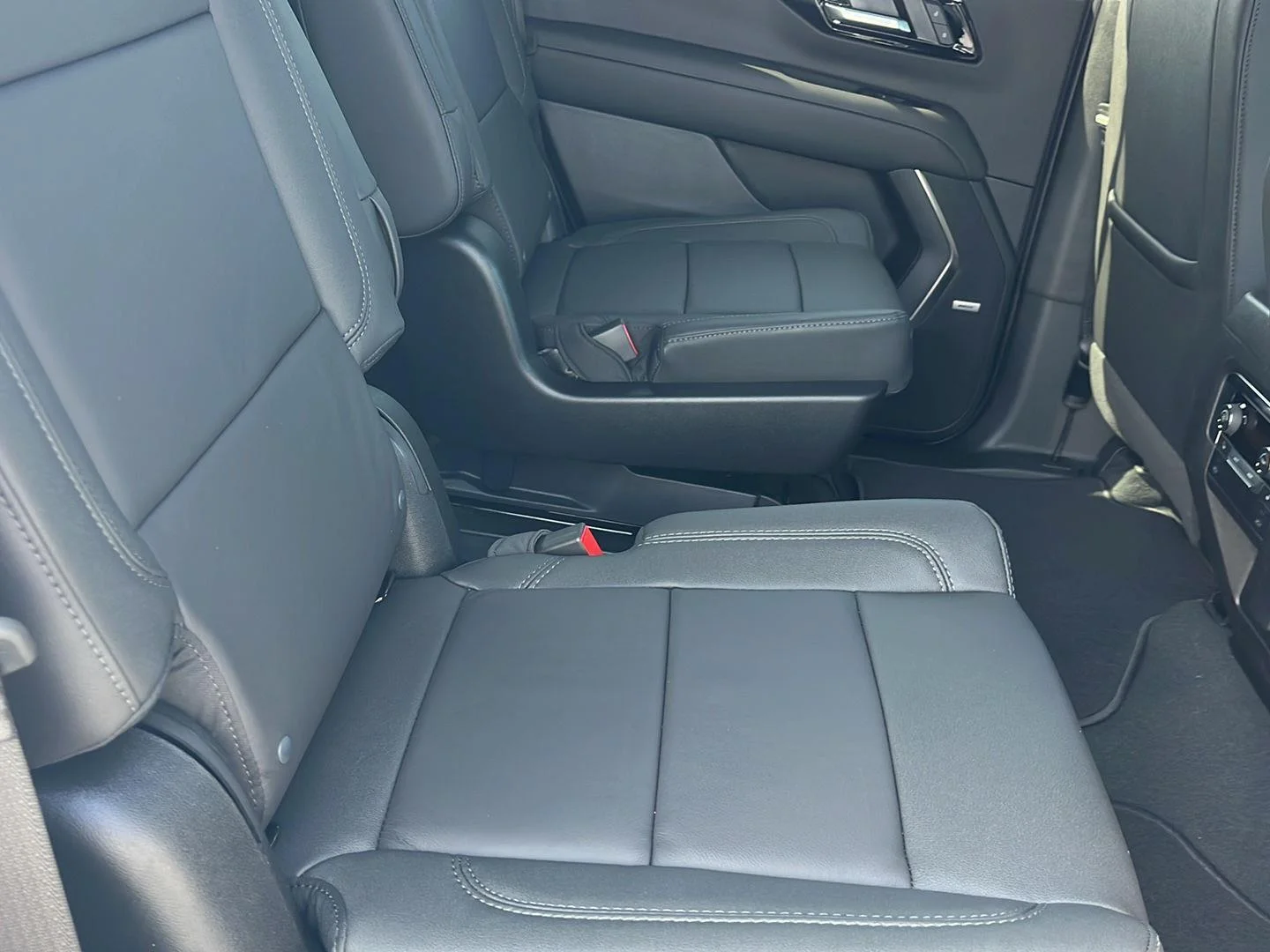 2026 Chevrolet Tahoe LT - Photo 29
