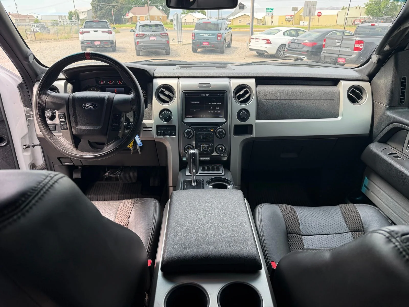 Used 2013 White Ford SVT Raptor image 29