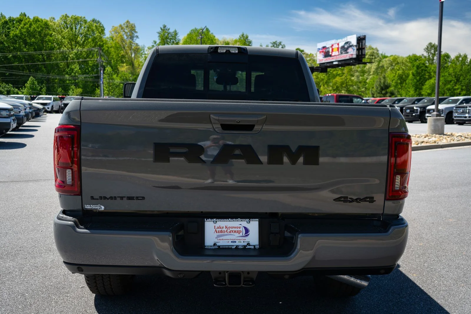 New 2026 Ceramic Gray Clear-Coat Exterior Paint RAM Limited image 15