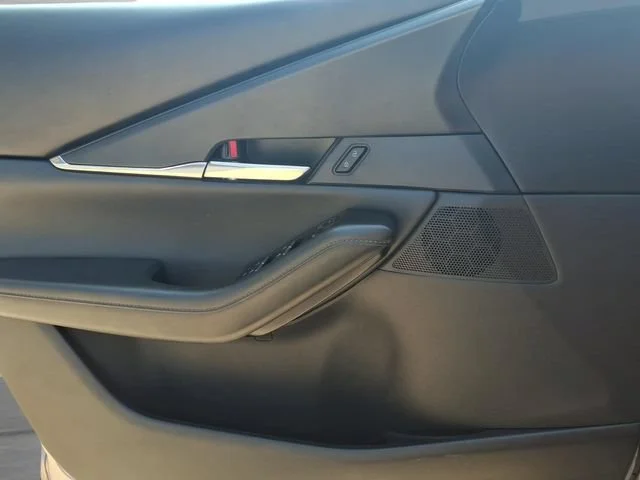 Used 2024  Mazda 2.5 S Preferred Package image 16