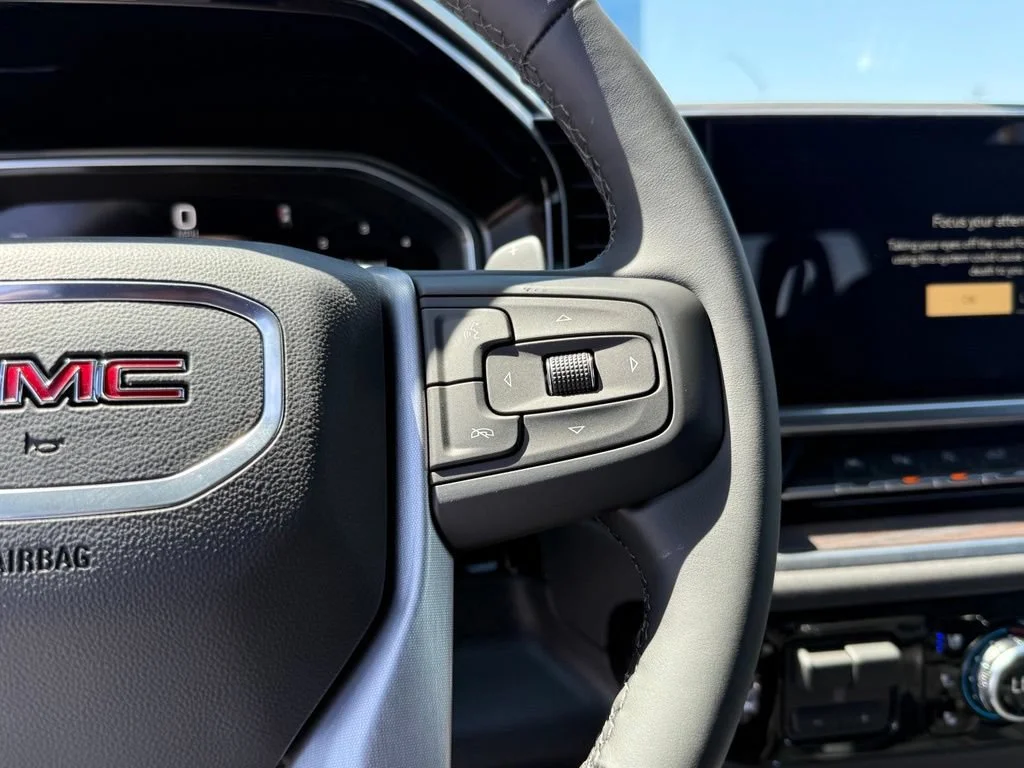 New 2026 Glacier White Tricoat GMC SLT image 21