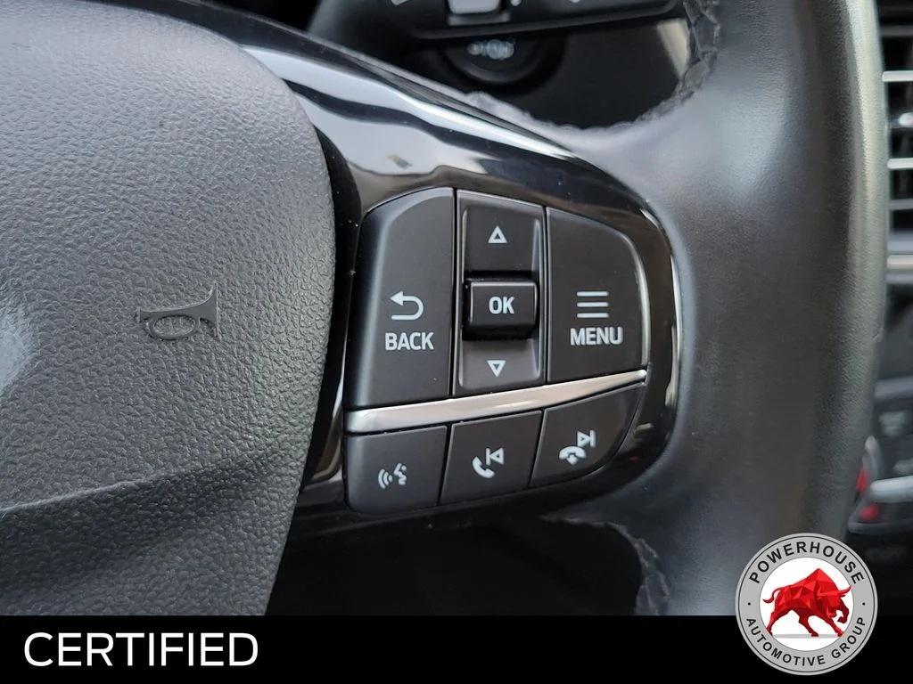 Used 2022 White Ford SEL image 30