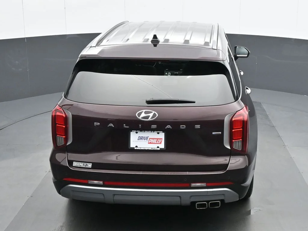 Used 2025 Red Hyundai SEL image 20