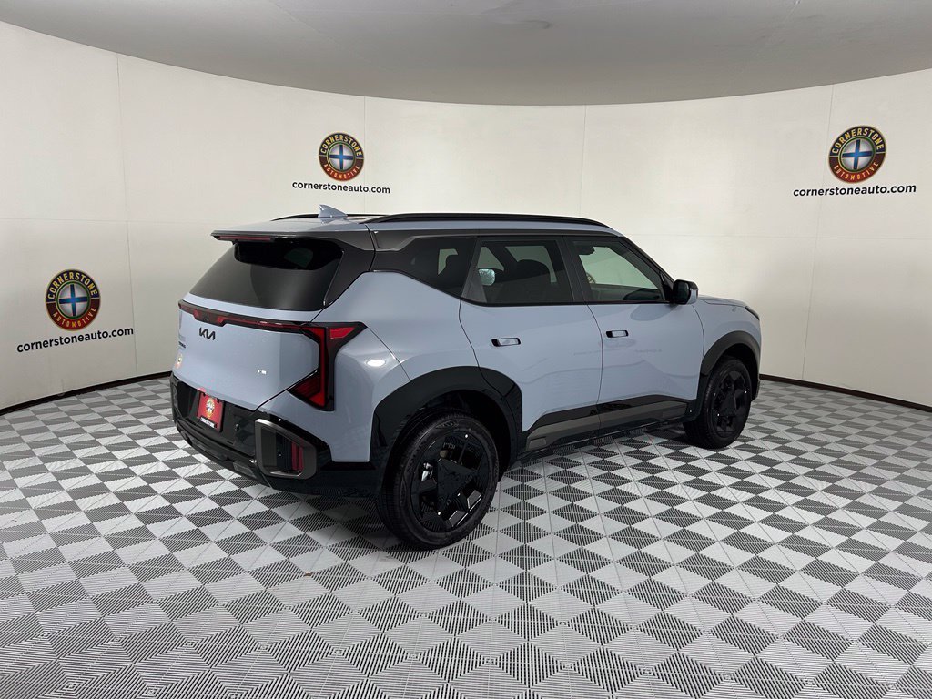 New 2027 Gray Kia X-Line S image 19