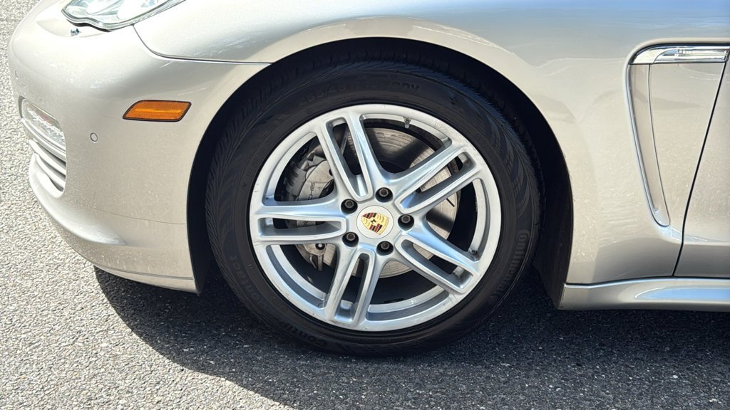 Used 2011 Silver Porsche  image 8