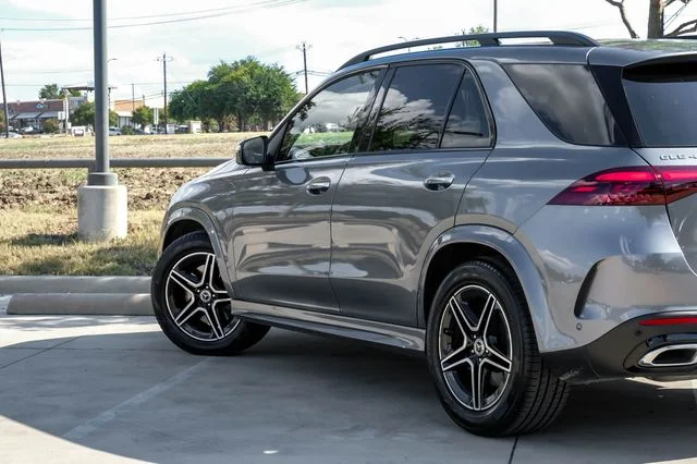 Used 2024 Silver Mercedes-Benz GLE 450 image 14