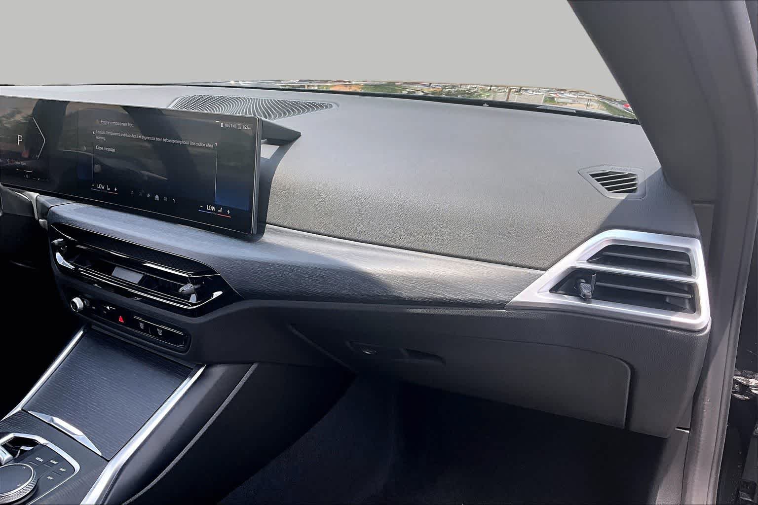 2025 BMW 2 Series 230i - Photo 17